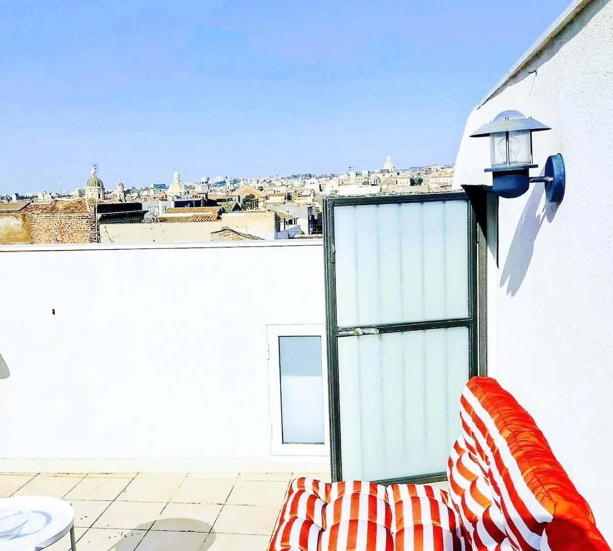 Attico Con Terrazzo Al Centro Storico Di Catania Apartment